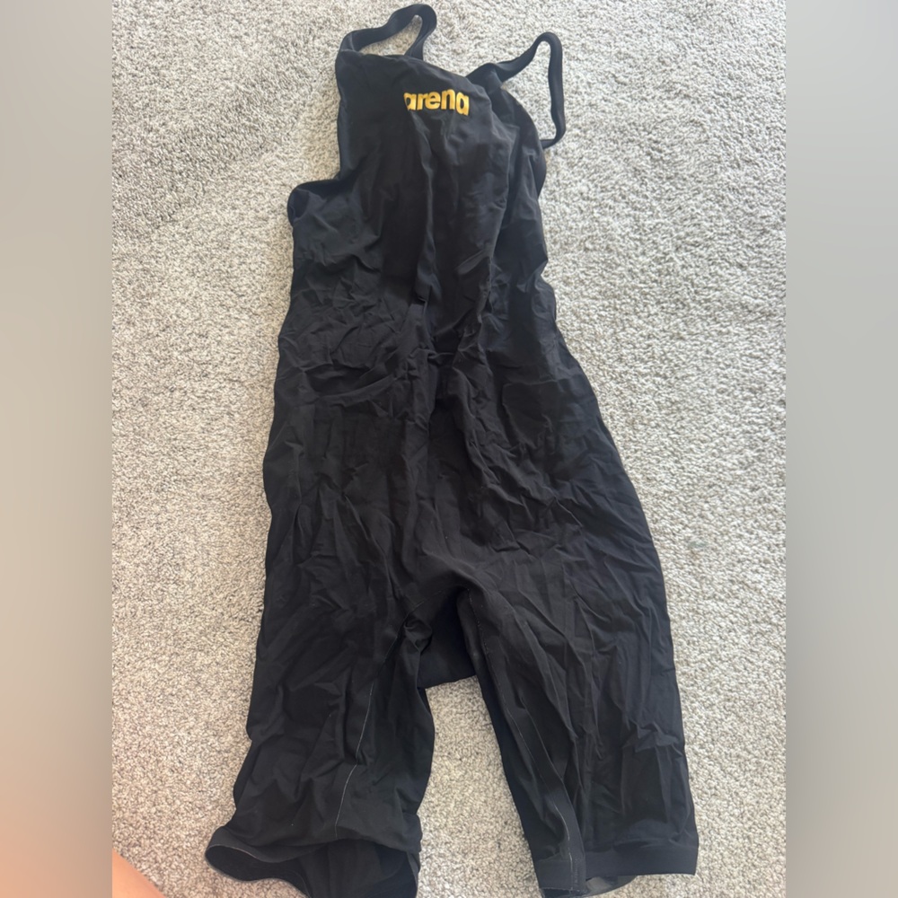 Arena Powerskin Carbon Air 2 Kneeskin Open Back Size 26 (Worn once)